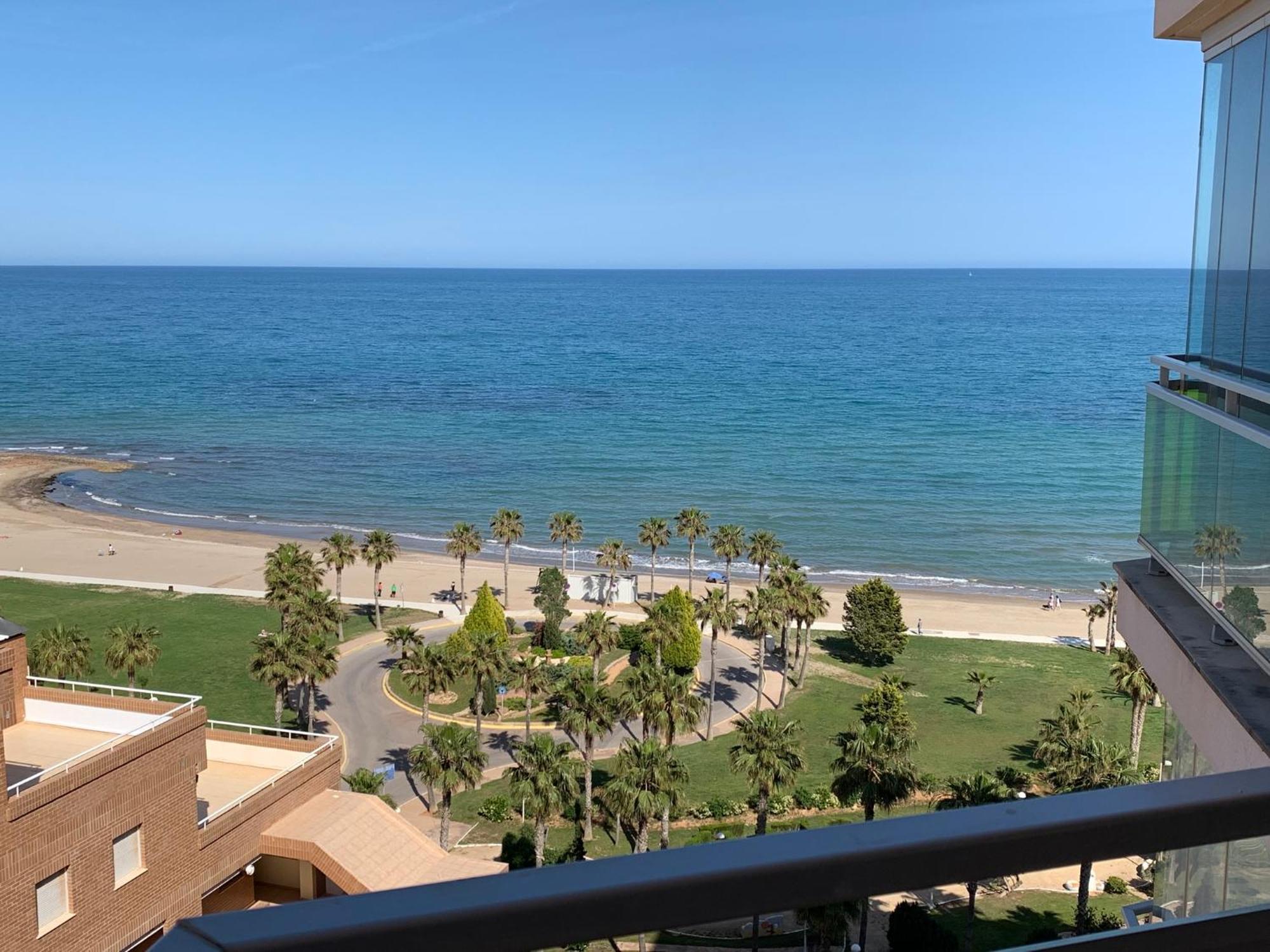 Atico Vistas Lujo Magic World Appartement